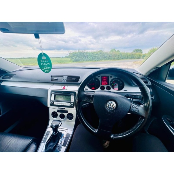 Volkswagen Passat - 2.0 TDI Highline DSG Euro 4 4dr