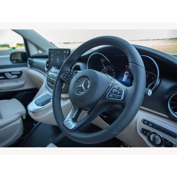 Mercedes-Benz V Class - 2.0 V300d AMG Line G-Tronic+ Euro 6 (s/s) 5dr 8 Seat XLWB