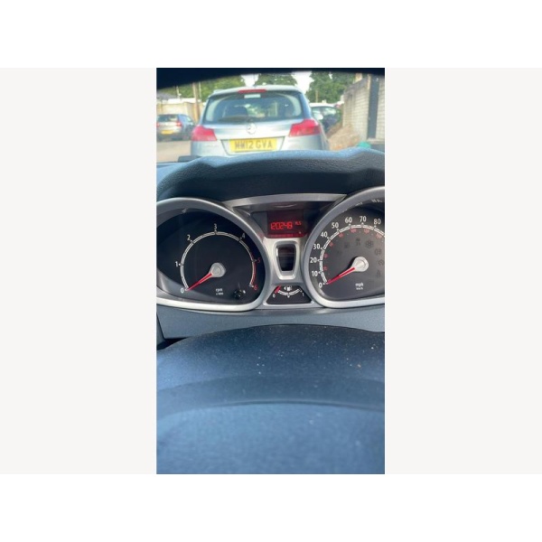 Ford Fiesta - 1.4 TDCi Titanium Hatchback 5dr Diesel Manual (110 g/km, 67 bhp)