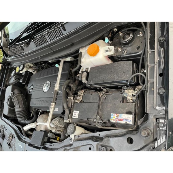 Vauxhall Antara - 2.2 CDTi SE SUV 5dr Diesel Manual 4WD Euro 5 (s/s) (SNav) (184 ps)