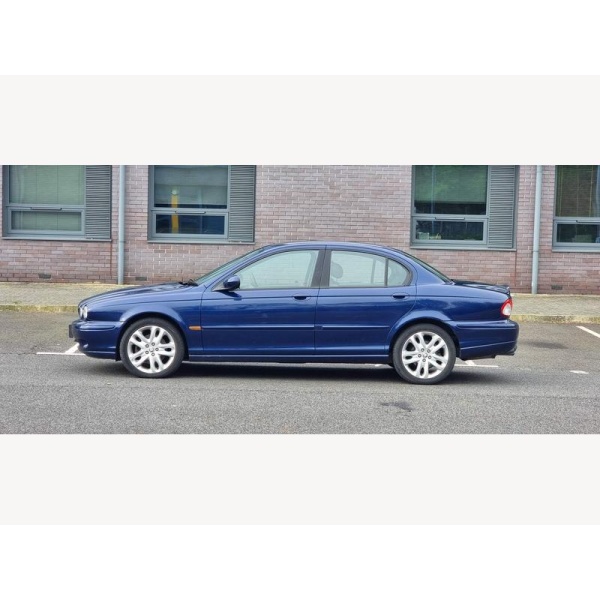 Jaguar X-type - 2.5 V6 Sport (AWD) 4dr