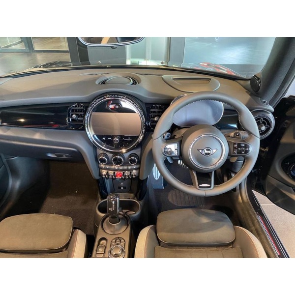 MINI Convertible - 2.0 John Cooper Works Steptronic Euro 6 (s/s) 2dr