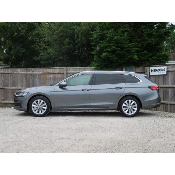 SKODA Superb - 1.5 TSI e-TEC MHEV SE Technology DSG Euro 6 (s/s) 5dr