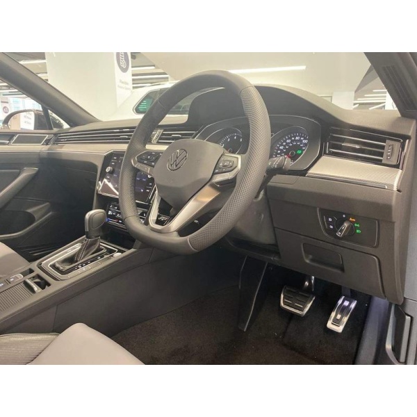 Volkswagen Passat - 1.5 Tsi Evo R-Line 5Dr Dsg