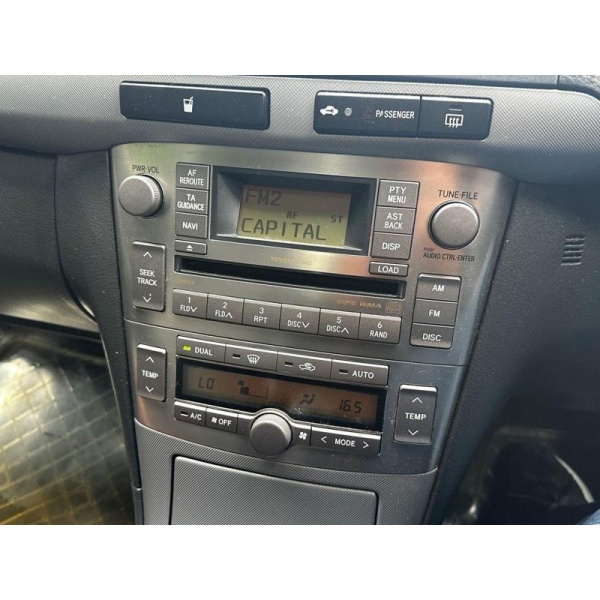 Toyota Avensis - 2.0 T SPIRIT VVT-I 145 BHP AUTOMATIC 5DR ESTATE