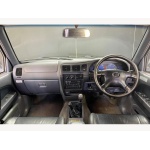 Toyota Hilux - 2.5 Invincible 4dr