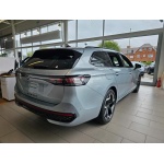 Volkswagen Passat - 1.5 eTSI MHEV R-Line DSG Euro 6 (s/s) 5dr