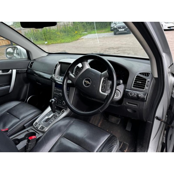 Chevrolet Captiva - 2.2 VCDi LTZ Auto 4WD Euro 5 5dr (7 Seats)