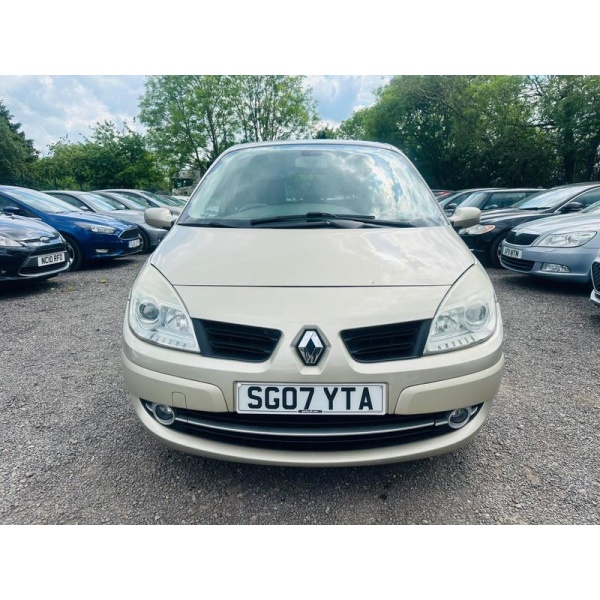 Renault Scenic - 1.6 VVT Dynamique 5dr