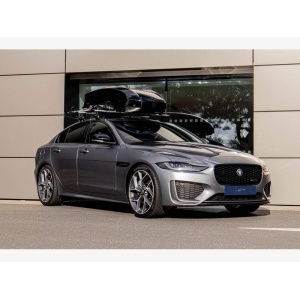 Jaguar XE - 2.0 D200 MHEV R-Dynamic SE Black Auto Euro 6 (s/s) 4dr