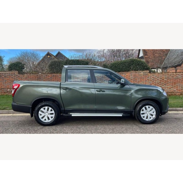 KGM Musso - 2.2D Rebel Auto 4WD Euro 6 4dr