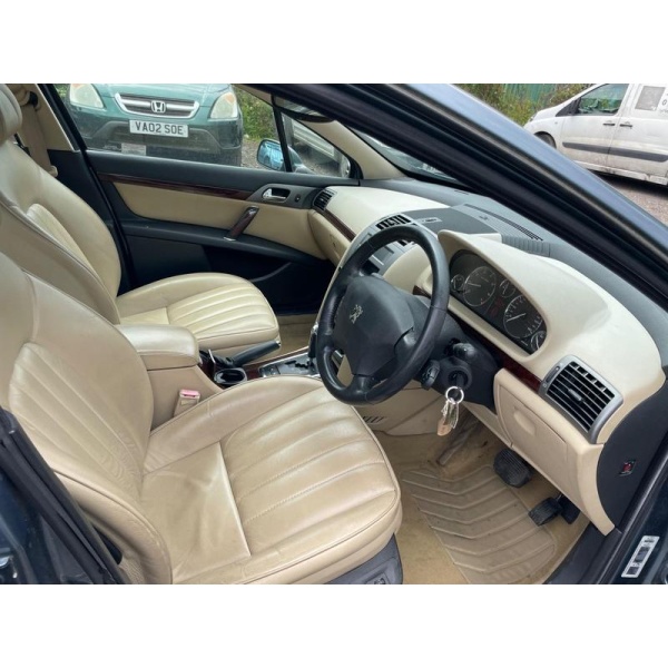 Peugeot 407 - 3.0 V6 Executive 4dr