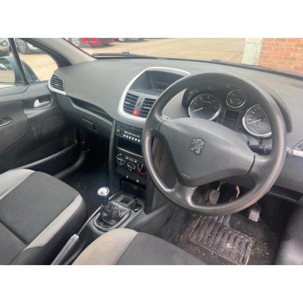 Peugeot 207 - 1.4 HDi S 5dr (a/c)
