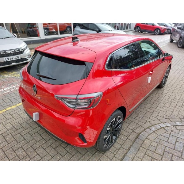 Renault Clio - 1.0 TCe techno Euro 6 (s/s) 5dr