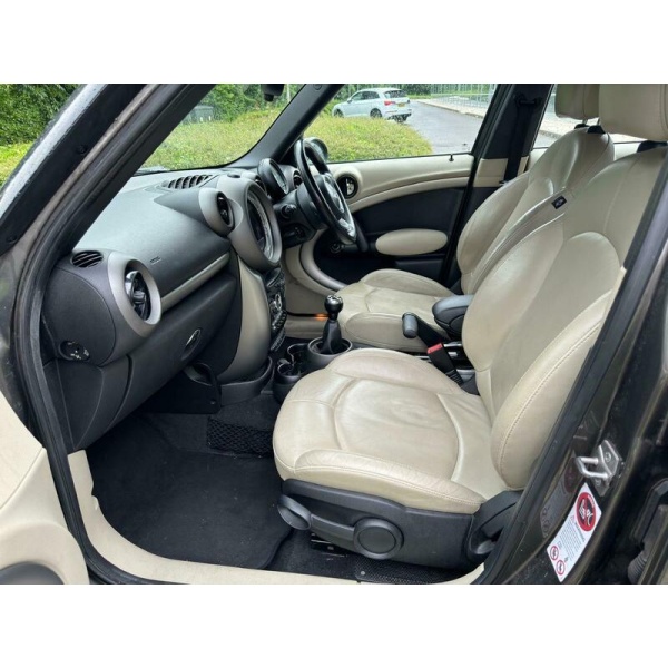 MINI Countryman - COOPER D ALL4 1.6 5dr