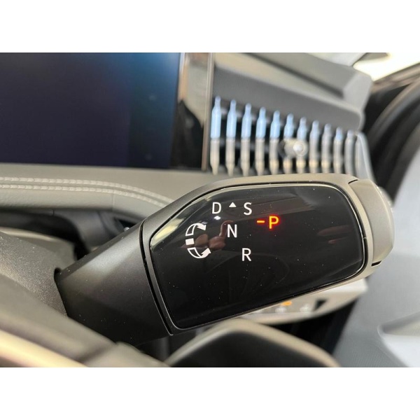 SKODA Superb - 2.0 TDI 193 Laurin + Klement 4X4 5dr DSG