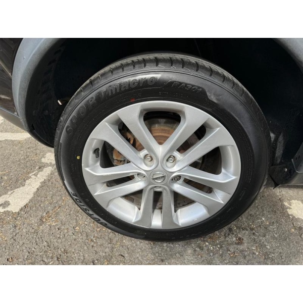 Nissan Juke - 1.6 Acenta Euro 5 (s/s) 5dr