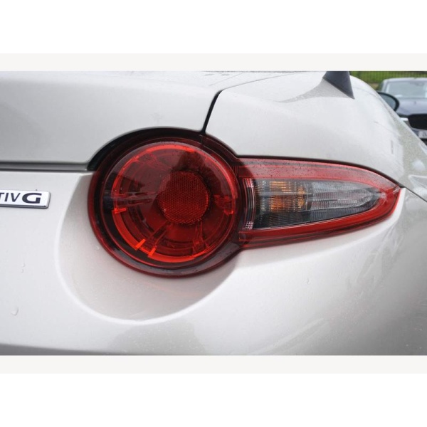 Mazda MX-5 - Roadster 1.5 132ps Exclusive-Line / Black Leather 2dr