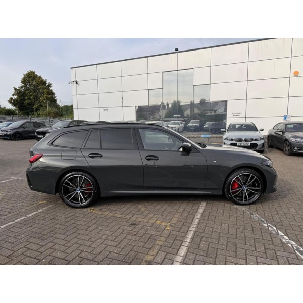 BMW 3 Series - 2.0 330e 12kWh M Sport Touring Auto Euro 6 (s/s) 5dr