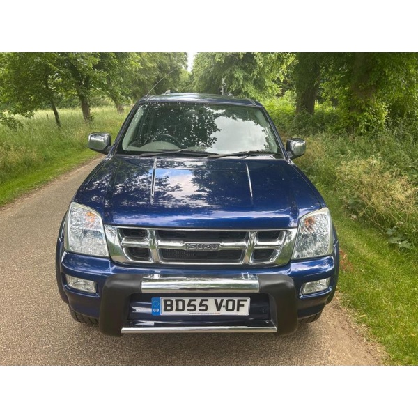 Isuzu Rodeo - 3.0 TD Denver Max LE Pickup 4dr Diesel Manual 4WD (243 g/km, 129 bhp)