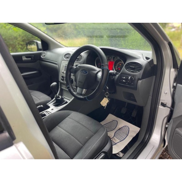Ford Focus - 1.6 TDCi DPF Sport 5dr