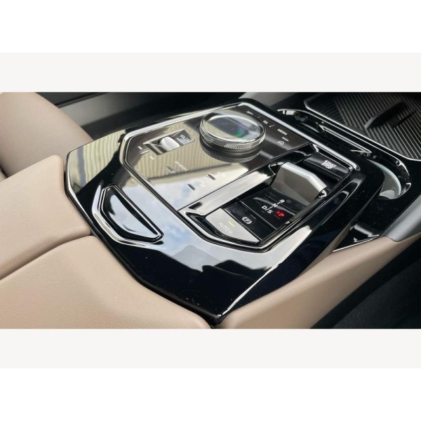 BMW 5 Series - 2.0 530e 22.1kWh M Sport Steptronic Euro 6 (s/s) 4dr