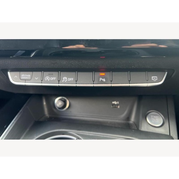 Audi A4 - Audi Saloon 35 TFSI Black Edition 4dr S Tronic 2.0
