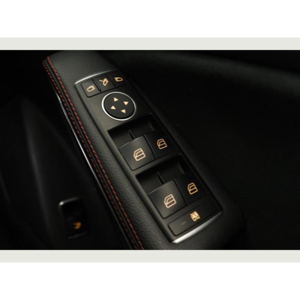 Mercedes-Benz CLA Class - CLA 220 D AMG LINE 2.1 4dr