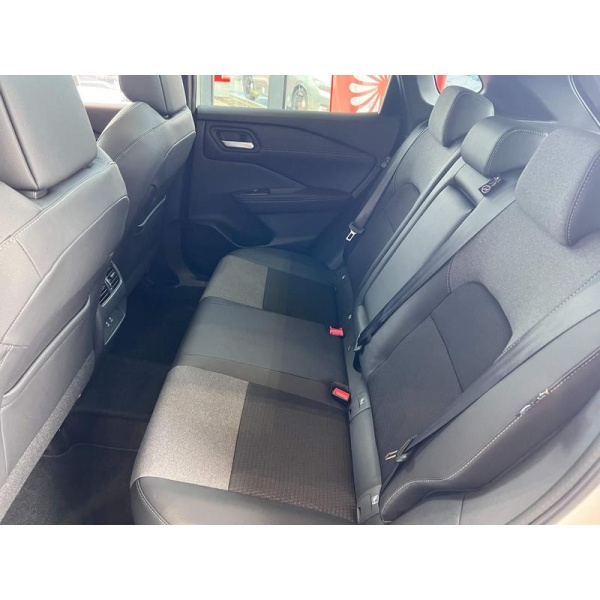 Nissan Qashqai - 1.3 DIG-T MHEV N-Connecta Euro 6 (s/s) 5dr