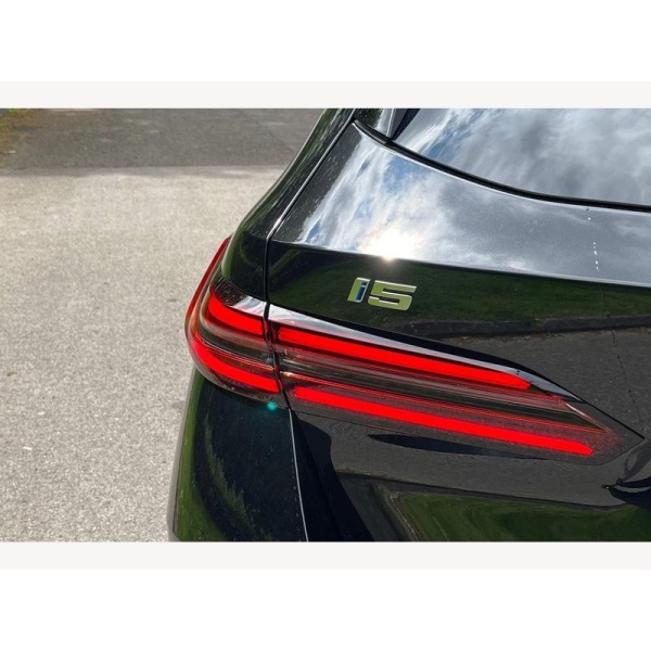BMW i5 - 40 83.9kWh M Sport Pro Touring Auto eDrive 5dr (11kW Charger)