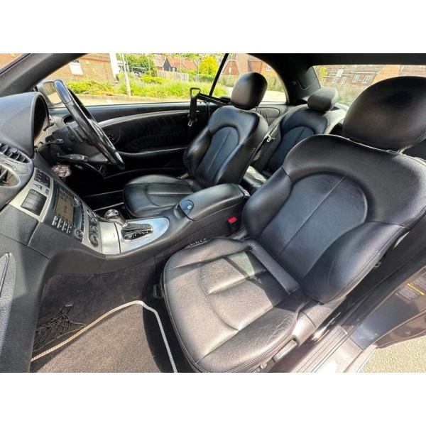 Mercedes-Benz CLK - 3.0 CLK320 CDI Sport 7G-Tronic 2dr