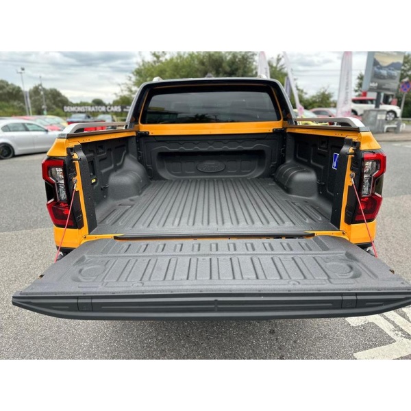 Ford Ranger - 2.0L 205PS 10SPD AUTO LIMITED POWER PACK 3 TOWBAR POWER ROLLER SHUTTER 20" ALLOYS