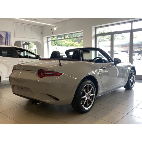 Mazda MX-5 - Roadster 1.5 132ps Exclusive-Line / Black Leather 2dr
