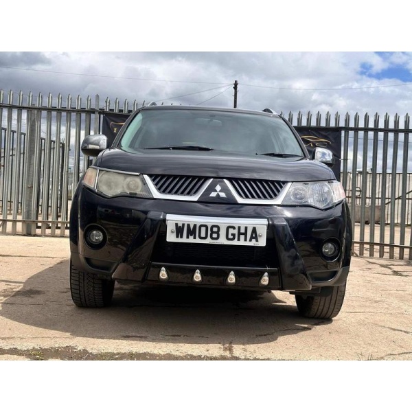 Mitsubishi Outlander - 2.0 DI-DC Warrior 4WD Euro 4 5dr