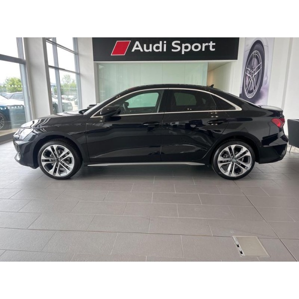 Audi A3 - 1.5 TFSI 35 S line S Tronic Euro 6 (s/s) 4dr