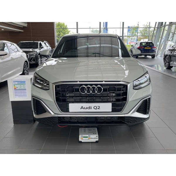 Audi Q2 - 1.5 TFSI CoD 35 S line Euro 6 (s/s) 5dr