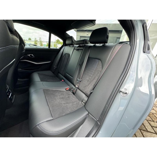 BMW 3 Series - 2.0 320i M Sport Auto Euro 6 (s/s) 4dr