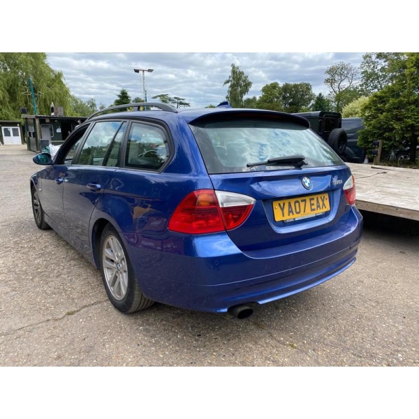 BMW 3 Series - 2.0 318i SE Touring Auto Euro 4 5dr