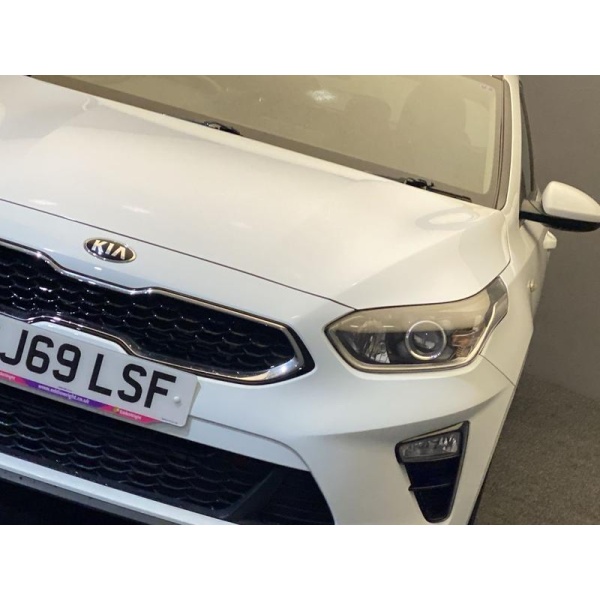 KIA Ceed - 1.0 T-GDI 120 Bhp 2 NAV SPORTSWAGON (VQ) 5dr