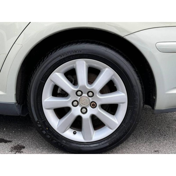 Toyota Avensis - 1.8 VVT-i T3-S Saloon 4dr Petrol Manual (171 g/km, 127 bhp)