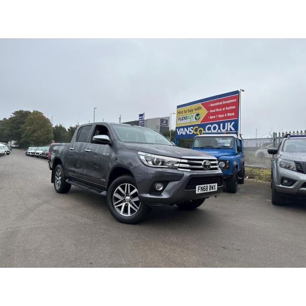 Toyota Hilux - D-4D Invincible Pickup 2.4 Manual Diesel