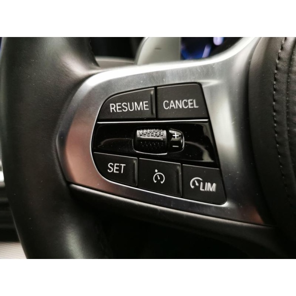 BMW 3 Series - 2.0 330e 12kWh M Sport Plug-in (292 ps) - BLUETOOTH - ADAPTIVE LED LIGHTS 4dr