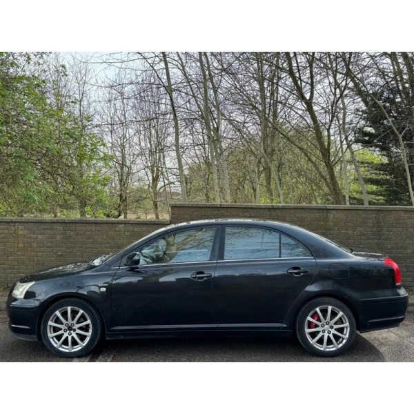 Toyota Avensis - 2.0L T SPIRIT VVT-I 4d 145 BHP