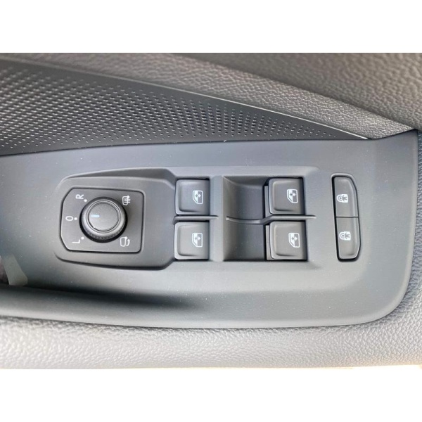 SKODA Superb - 2.0 TDI Laurin & Klement DSG 4WD Euro 6 (s/s) 5dr