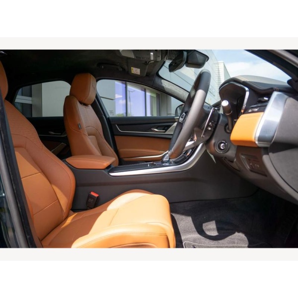 Jaguar XF - 2.0 D200 MHEV R-Dynamic HSE Black Auto Euro 6 (s/s) 4dr