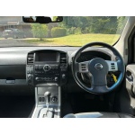 Nissan Navara - 2.5 dCi Tekna Auto 4WD Euro 5 4dr