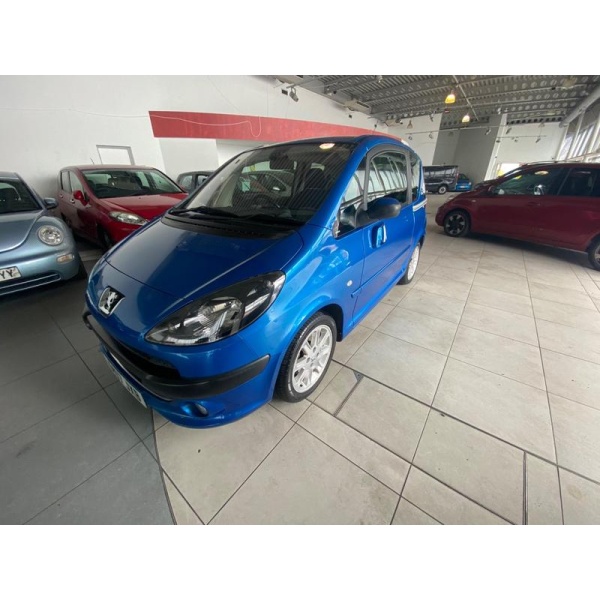 Peugeot 1007 - 1.6 16v Sport 3dr