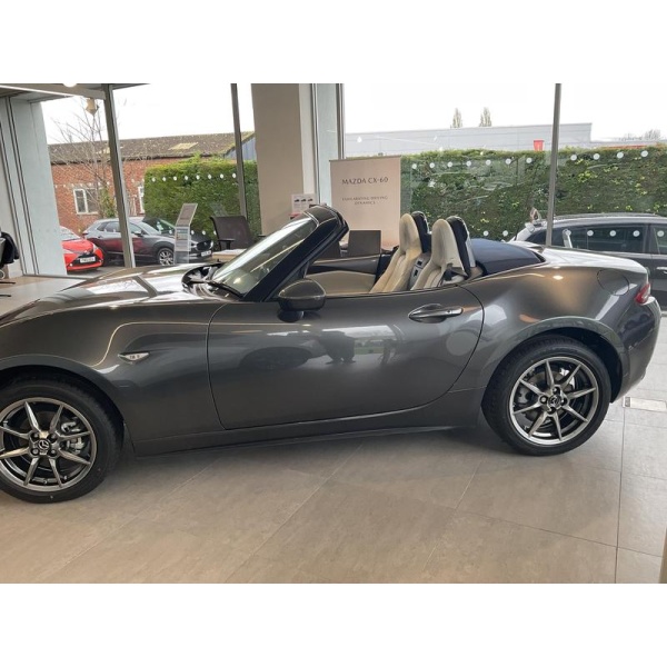 Mazda MX-5 - 1.5 [132] Kizuna 2dr