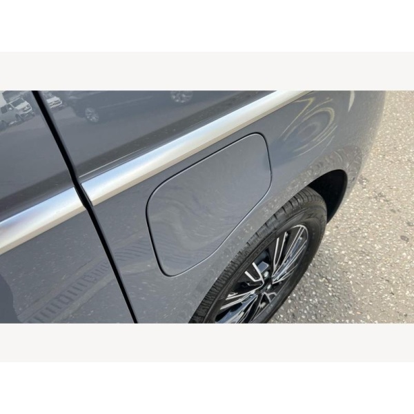 Volkswagen Multivan - 1.4 TSI 13kWh Style DSG L2 Euro 6 (s/s) 5dr
