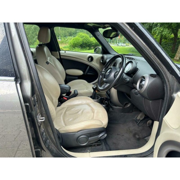 MINI Countryman - COOPER D ALL4 1.6 5dr